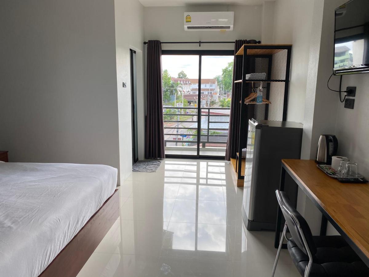 Dd Modern House Aparthotel Сурат Тхани Екстериор снимка