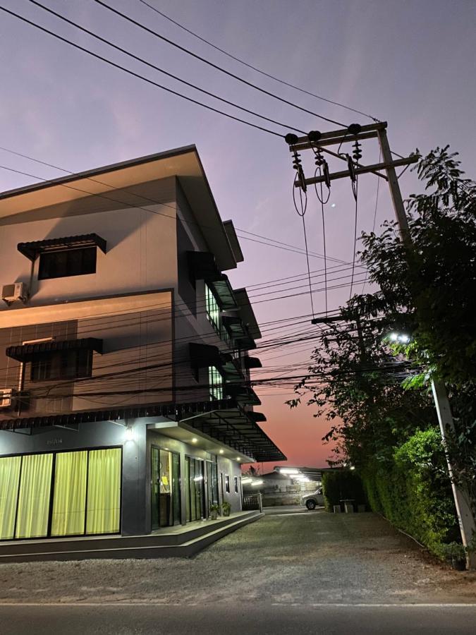 Dd Modern House Aparthotel Сурат Тхани Екстериор снимка